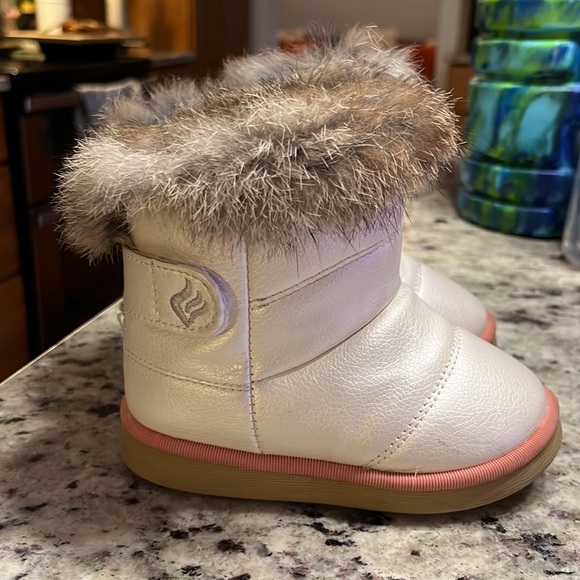 Toddler girl boots - Picture 4 of 6